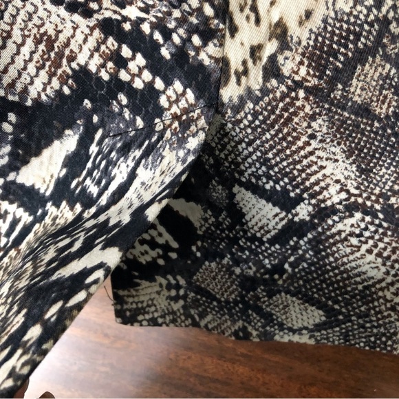 Pure Collection Mini skirt​​ - Picture 6 of 7